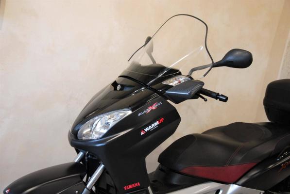 Yamaha X-Max 125