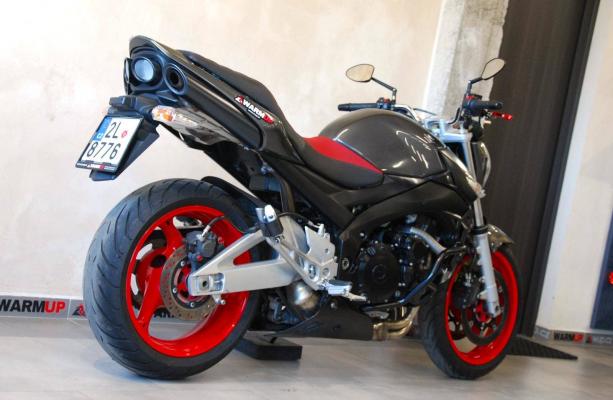 Suzuki GSR 600