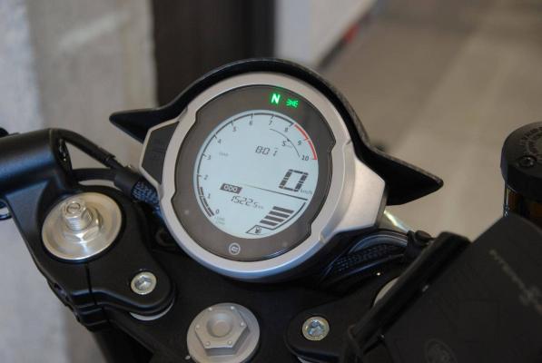 CFMOTO 700 CL-X Sport