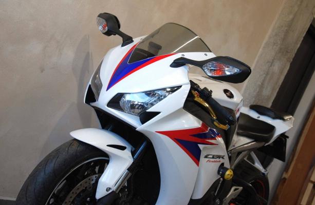 Honda CBR 1000 RR Fireblade