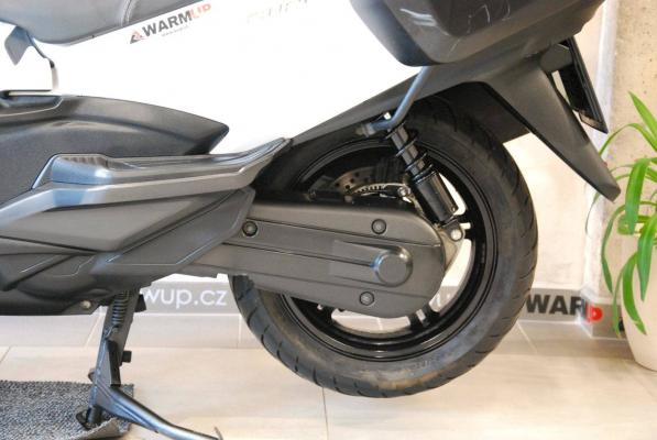 Suzuki Burgman 650