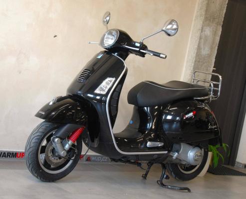 Vespa GTS 300
