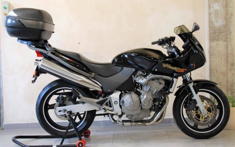 Honda CB 600 S Hornet 70 kW