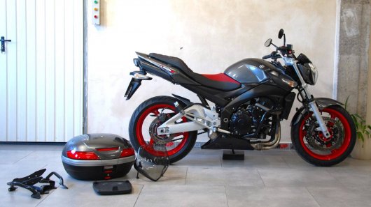 Suzuki GSR 600 72 kW