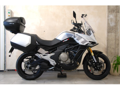 CFMOTO 650 MT Premium - krásný stav,1.maj,stroj od nás,serviska