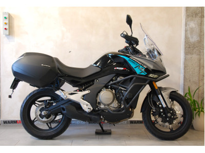 CFMOTO 650 MT Premium - VÝPRODEJ,1.maj,hezký stav,serviska,stroj od nás