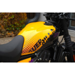 Royal Enfield Guerrilla 450 YELLOW RIBBON