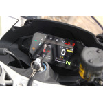 CFMOTO 675 SR-R - PŘEDVÁDĚCÍ STROJ, DPH, krásný stav