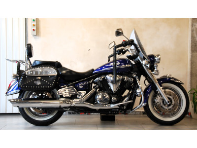 Yamaha XVS 1300 A Midnight Star - 1.maj, hezký stav