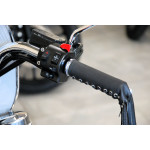 Yamaha XVS 1300 A Midnight Star - 1.maj, hezký stav