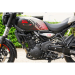 Royal Enfield Guerrilla 450 Apex Black